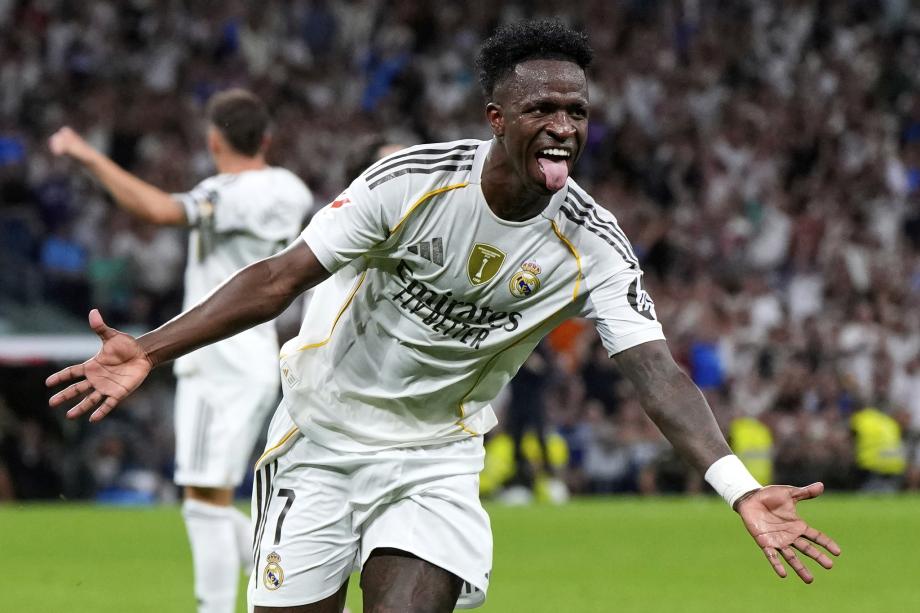 不断进步的 不断进步的