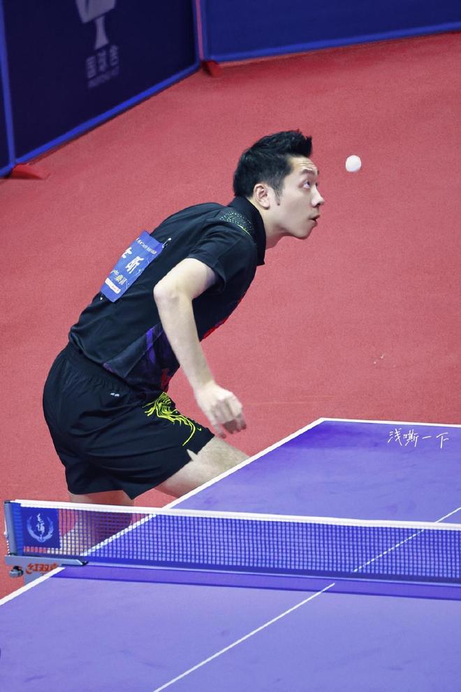 位不仅是他 位不仅是他